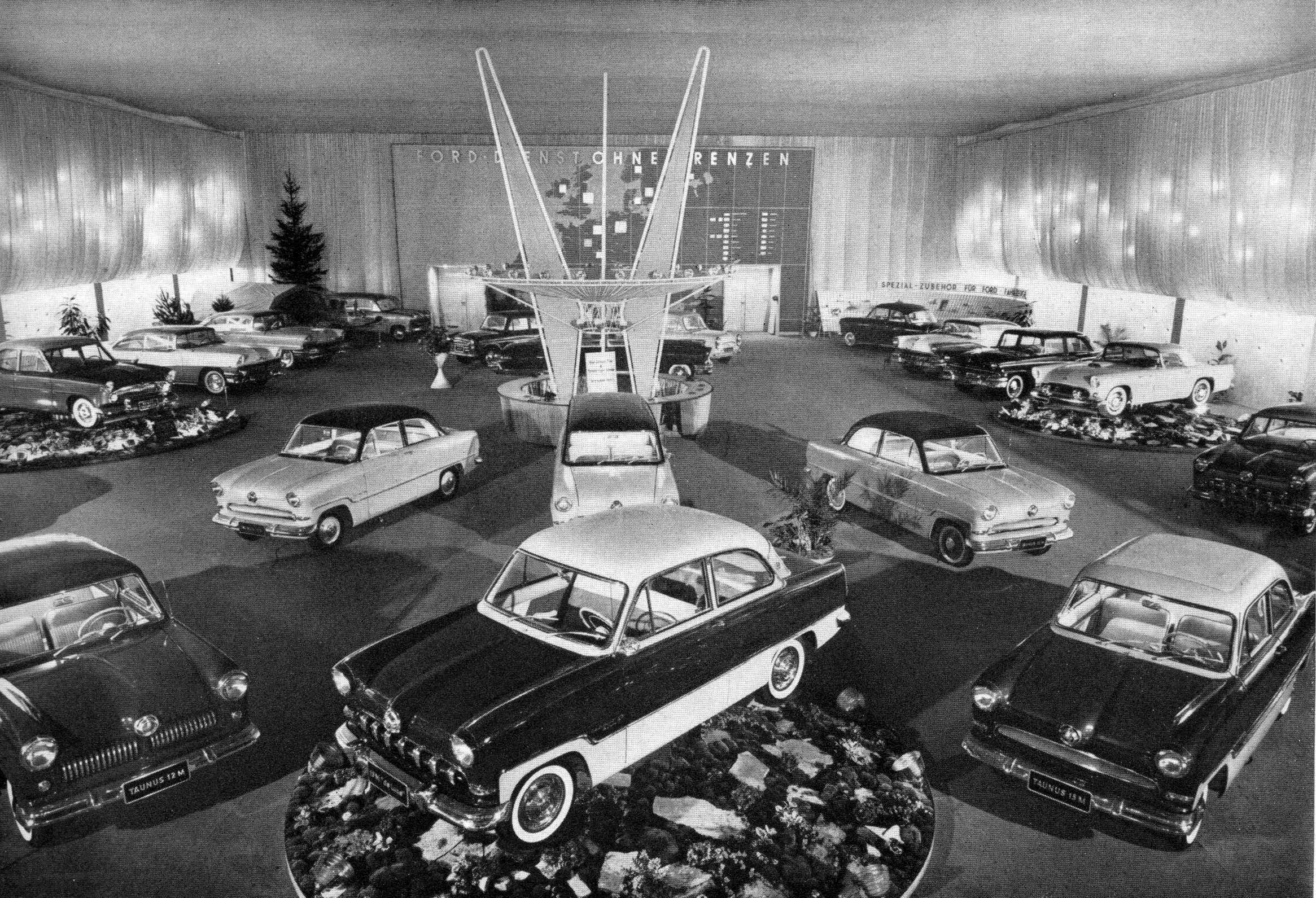 Ford Präsentation auf der IAA 1955 in Frankfurt/Main